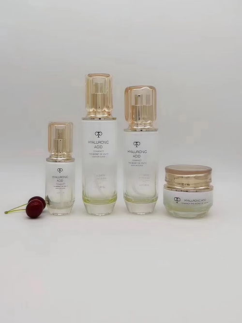 化妝品液體玻璃瓶廠家 品質與創(chuàng)新的完美融合